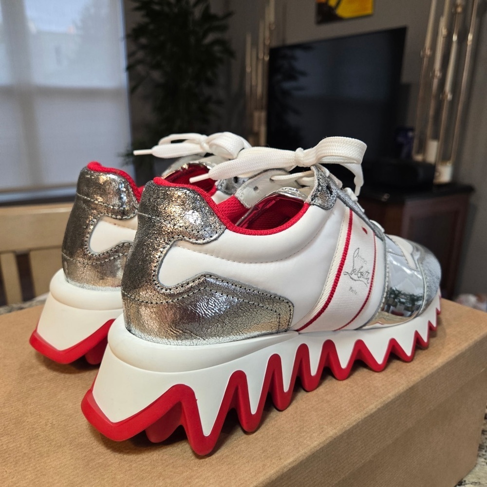 NEW Christian Louboutin Nastroshark Donna Flat Metallic Sneakers Size 37.5 - Picture 7 of 12